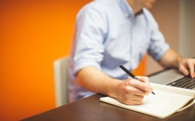 3 Aspectos importantes al redactar un CV para trabajar en Francia